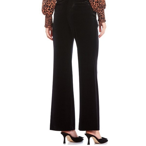 Gianni Bini "Brett" High Waist Black Velvet Wide Leg Pants Size Medium-8 - Picture 5 of 11